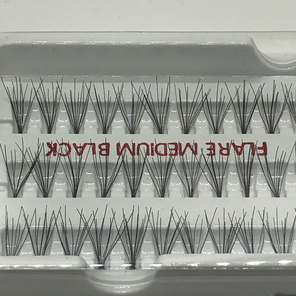 False Eyelashes bundle - Picture 7 of 7